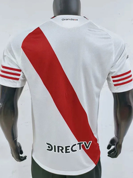 River Plate local 25/26 player version.