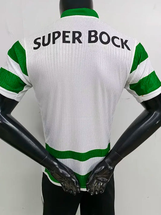 Sporting Lisboa local 25/26 player version.