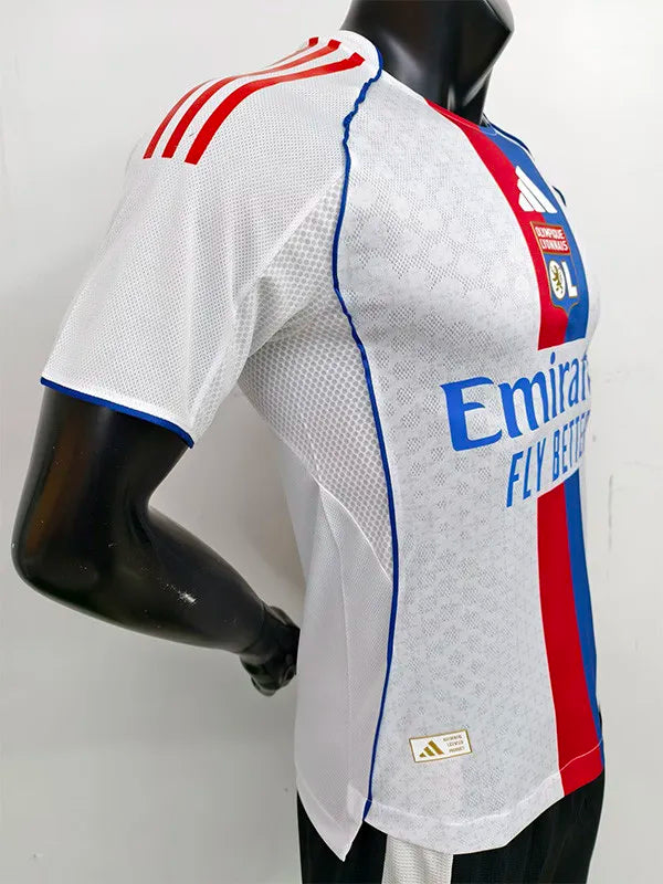 Lyon local 25/26 player version.
