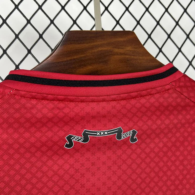 Ajax local 25/26 fan version.