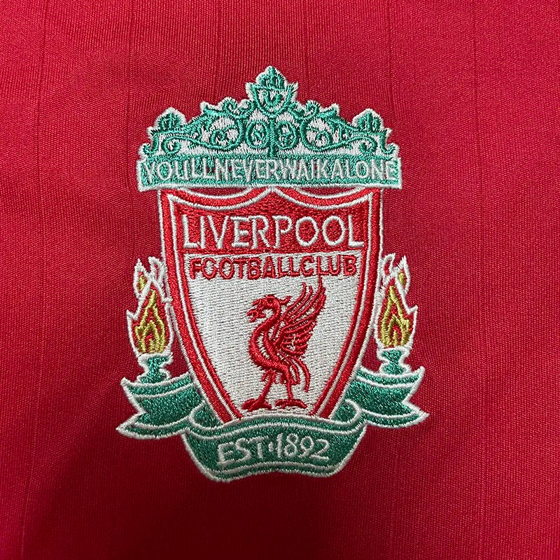 Liverpool local 06/07 retro version.
