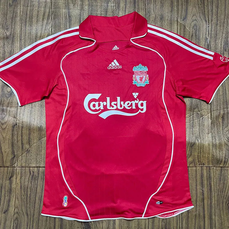 Liverpool local 06/07 retro version.