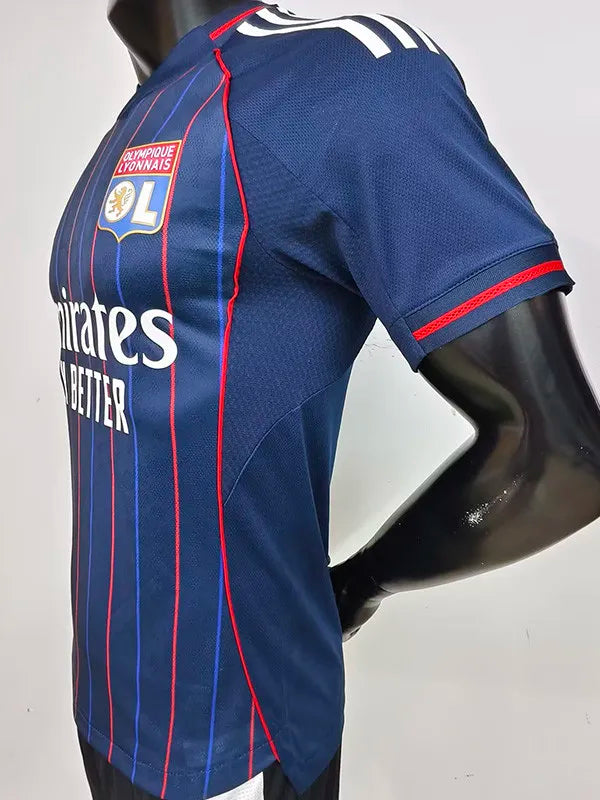 Lyon visitante 25/26 player version.