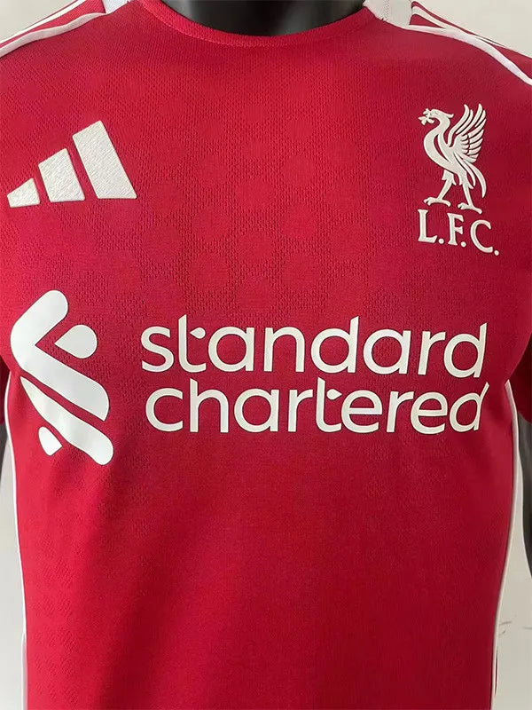 Liverpool local 25/26 player version.
