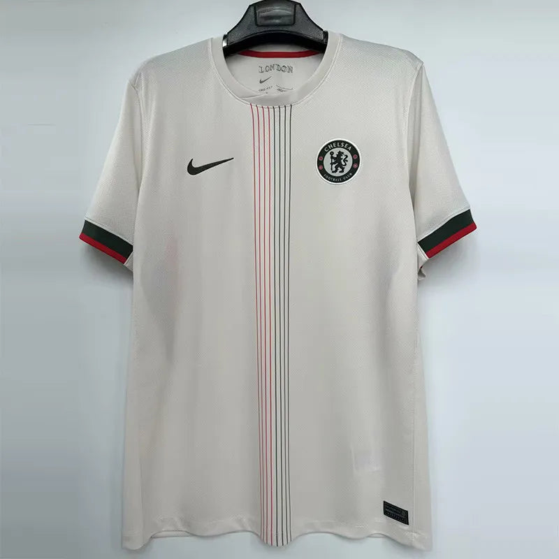 Chelsea visitante 25/26 fan version.