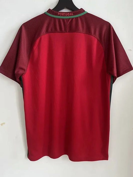 Portugal local 2016 retro version.