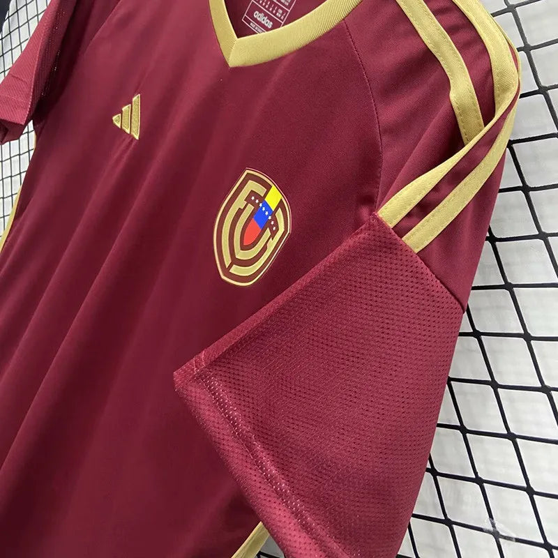Venezuela local 24/25 fan version.