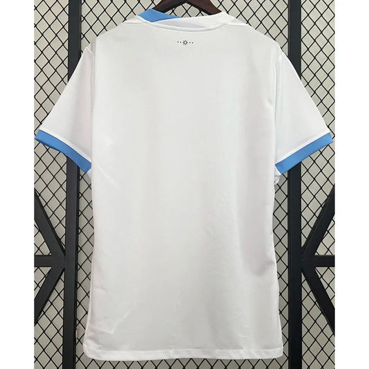 Uruguay visitante 24/25 fan version.