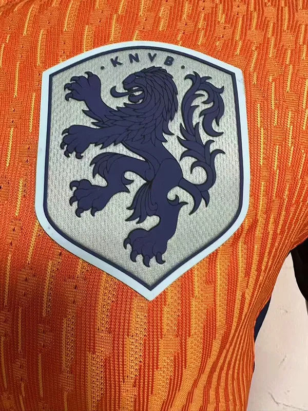 Países Bajos local 24/25 player version.