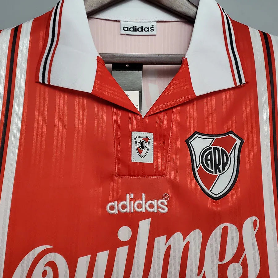 River Plate visitante 95/96 retro version.