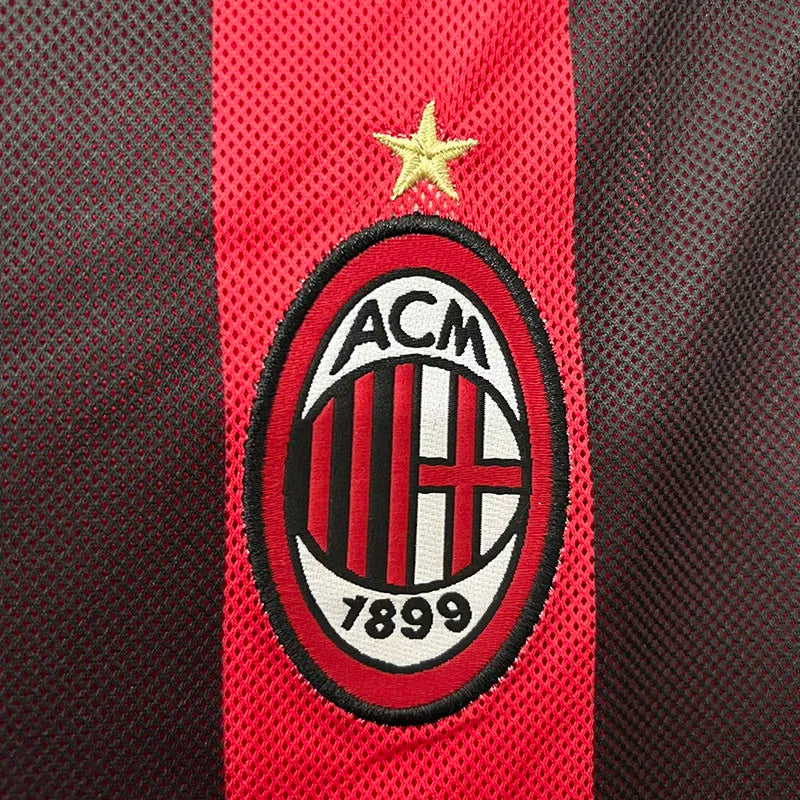 Milan local 02/03 retro version.