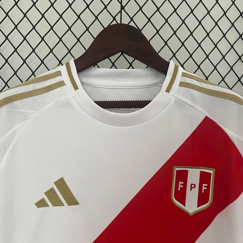 Perú local 24/25 fan version.