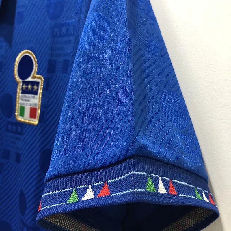 Italia local 1994 retro version.