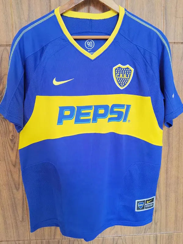 Boca Juniors local 03/04 retro version.