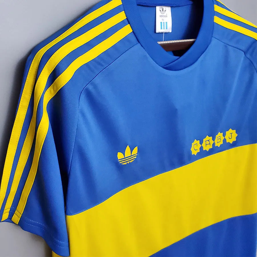 Boca Juniors local 1981 retro version.