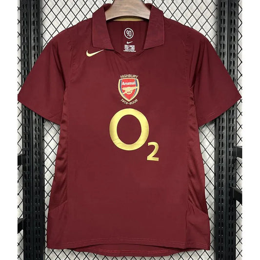 Arsenal local 05/06 retro version.