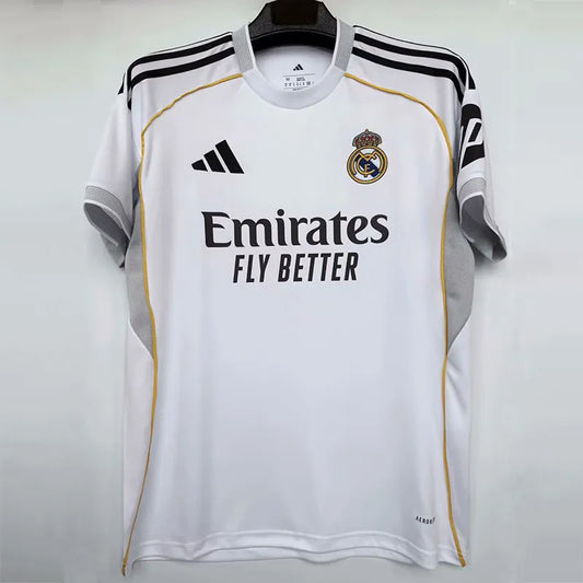 Real Madrid local 25/26 fan version.