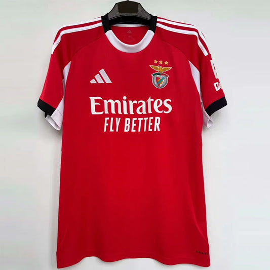 Benfica local 25/26 fan version.