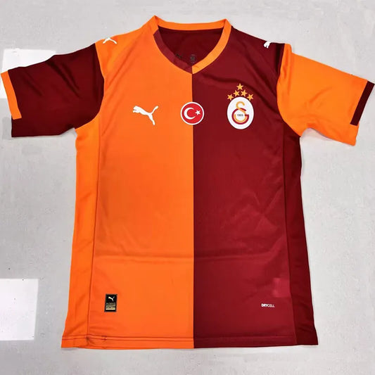 Galatasaray local 25/26 fan version.