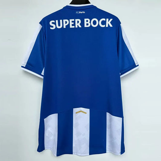 Porto local 25/26 fan version.