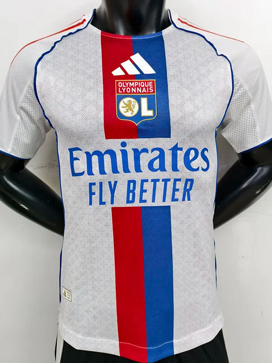 Lyon local 25/26 player version.