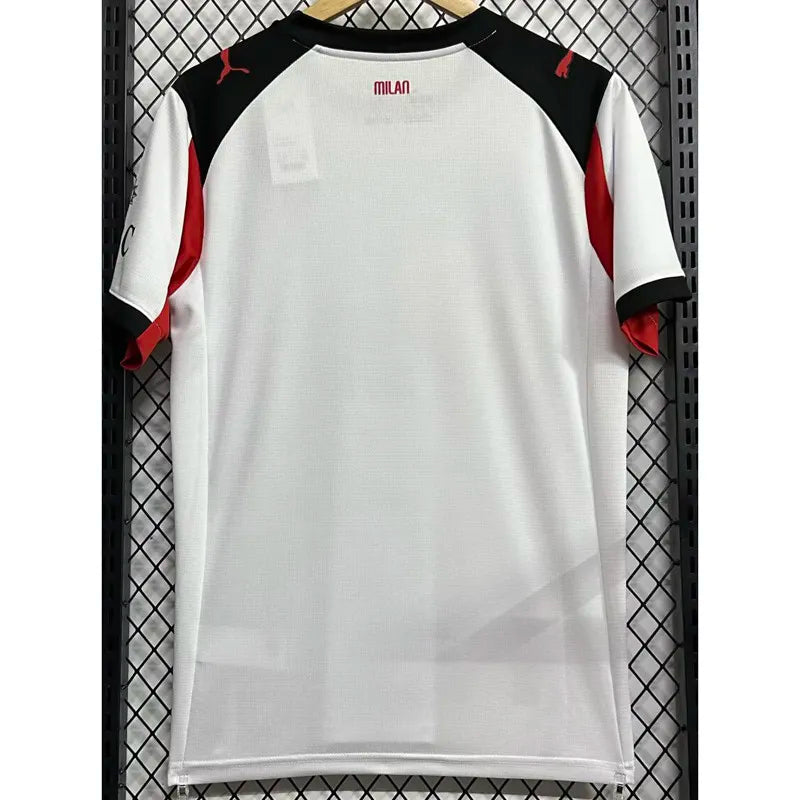 Milan visitante 25/26 fan version.
