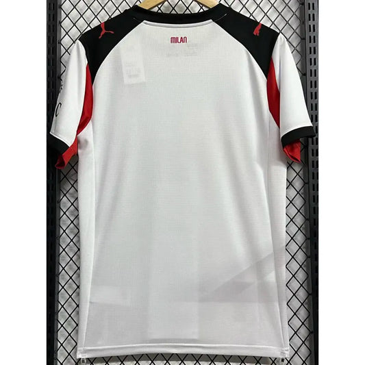Milan visitante 25/26 fan version.