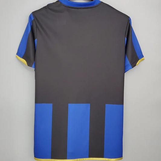 Inter local 08/09 retro version.