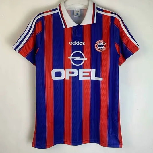 Bayern local 95/96 retro version.