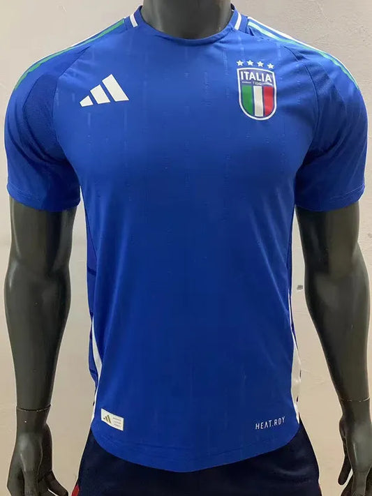 Italia local 24/25 player version.