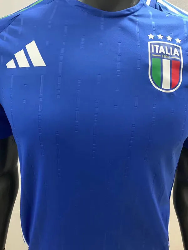 Italia local 24/25 player version.