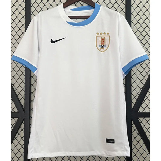 Uruguay visitante 24/25 fan version.