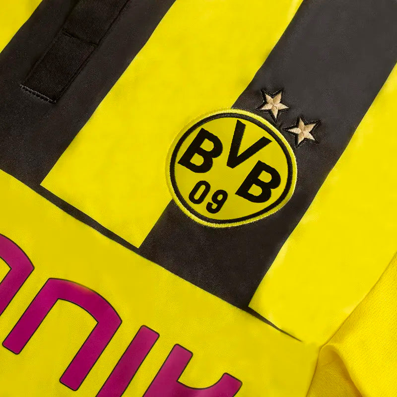 Dortmund local 12/13 retro version.