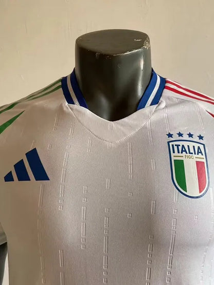 Italia visitante 24/25 player version.