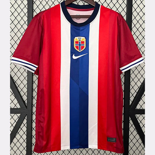 Noruega local 24/25 fan version.
