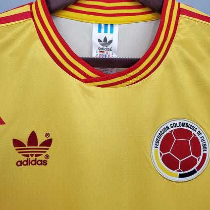 Colombia local 1990 retro version.