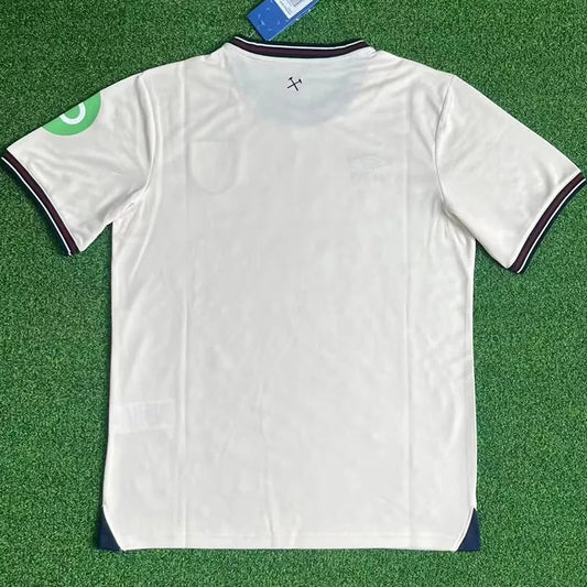 West ham visitante 25/26 fan version.