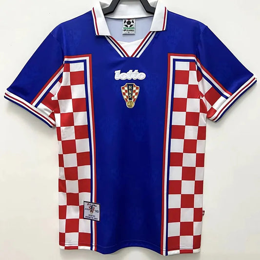 Croacia visitante 1998 retro version.