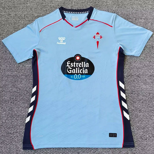 Celta local 25/26 fan version.