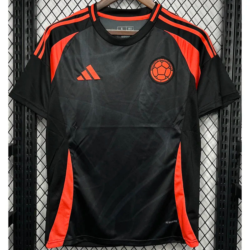 Colombia visitante 24/25 fan version.